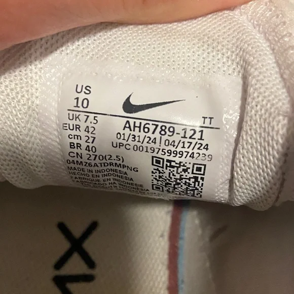 NOT FOR SALE Nike Air Max 270 Cream and Purple Women’s Sneakers - Picture 10 of 12